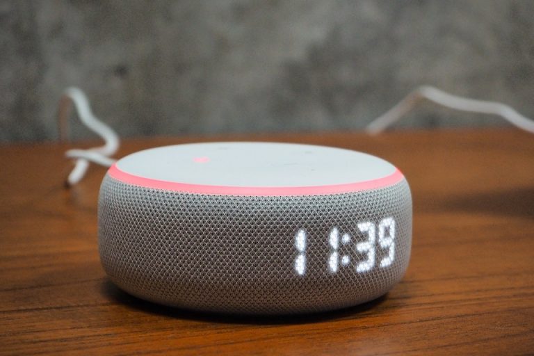 amazon echo dot with clock