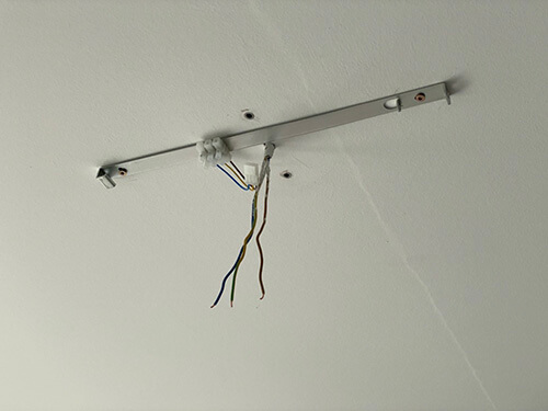 Philips Hue Centris Montage 1