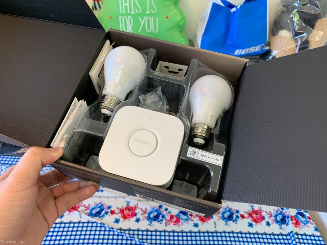 bong den thong minh scaled