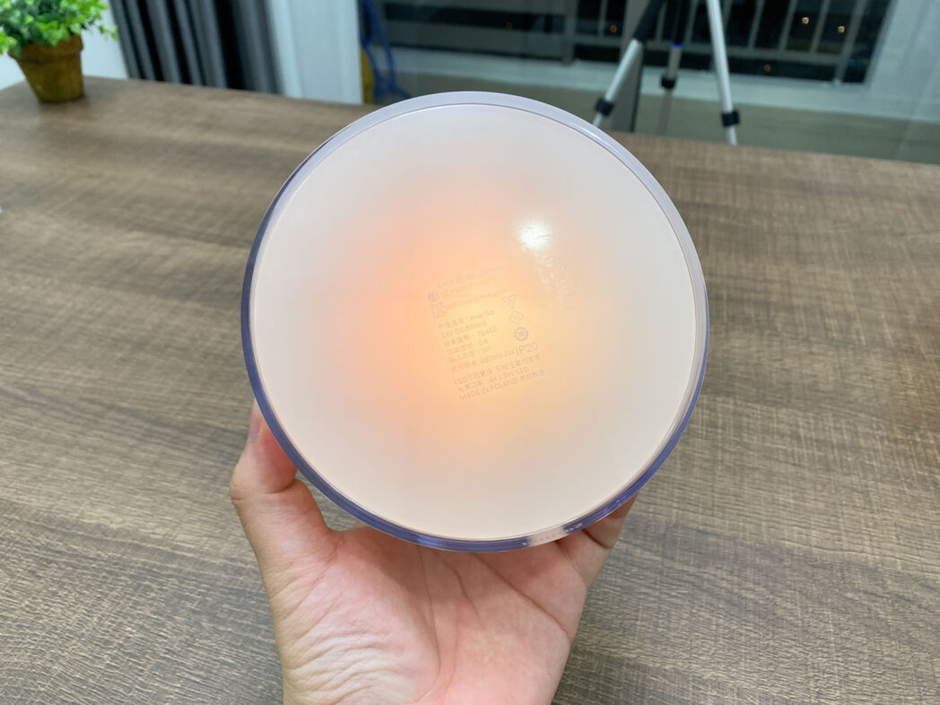 den philips hue go 3 scaled